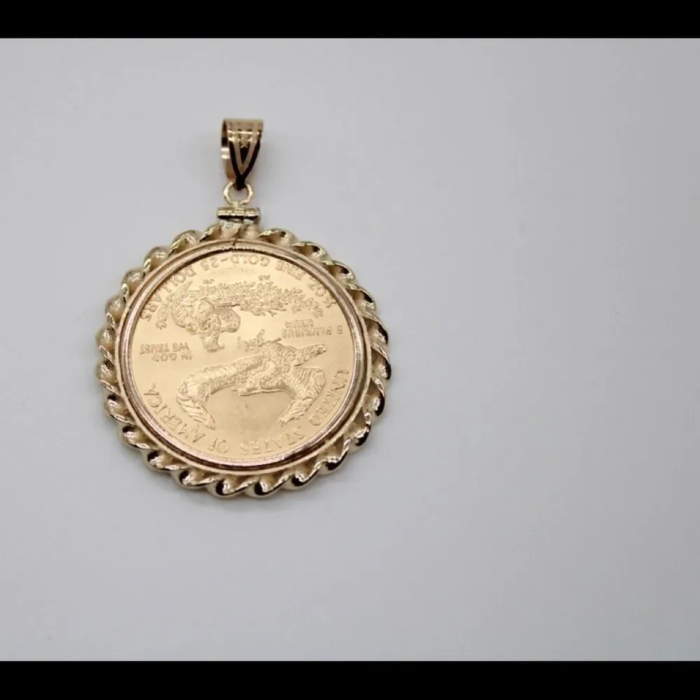 14k Twisted Wire Polished Screw Top Bezel With 1/2 ounce American Eagle Coin
